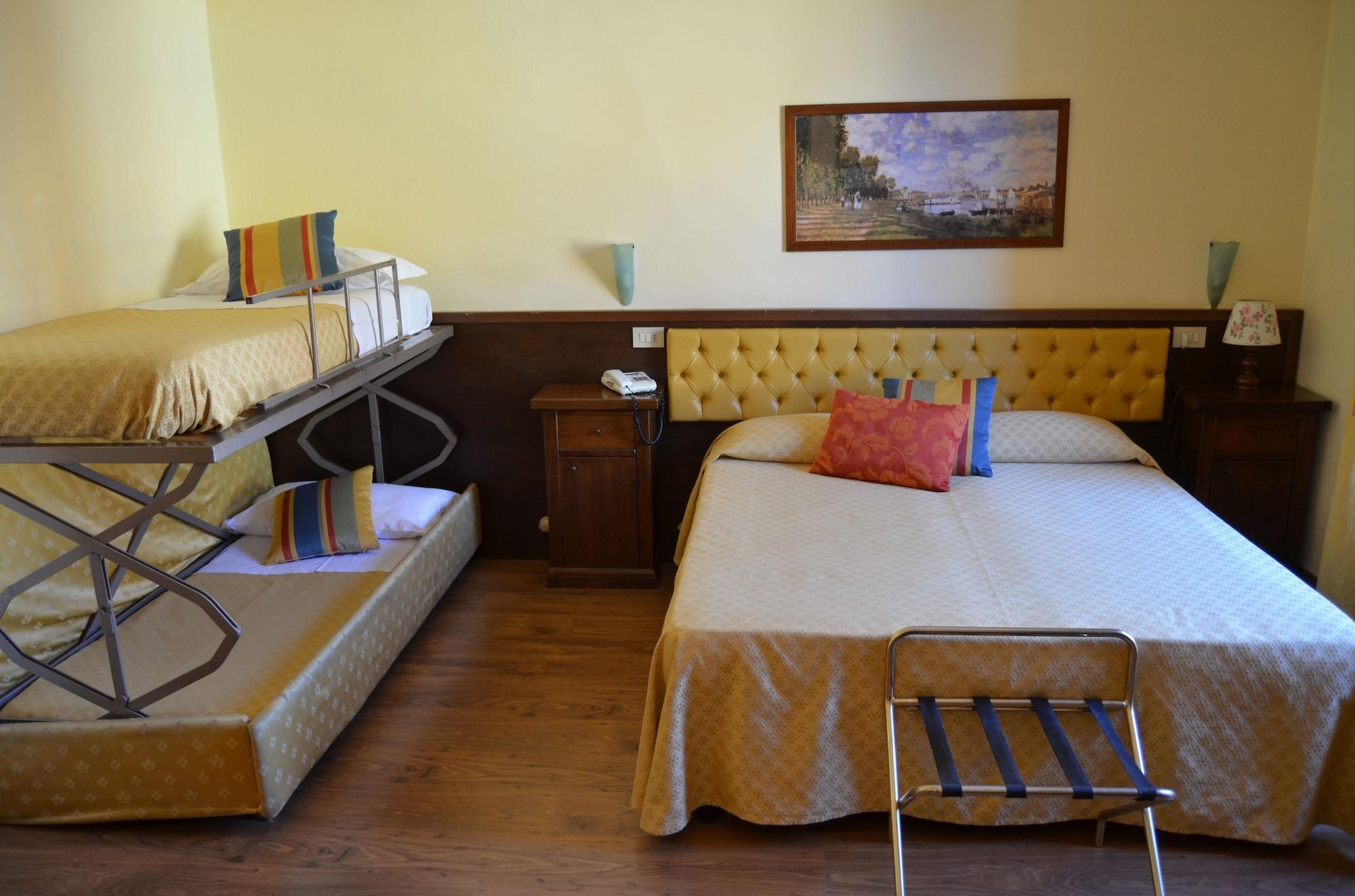 Hotel Minerva Пиза Экстерьер фото