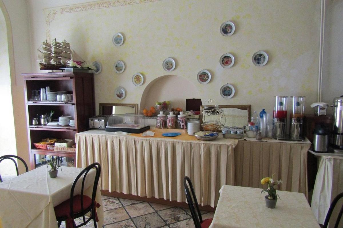 Hotel Minerva Пиза Экстерьер фото