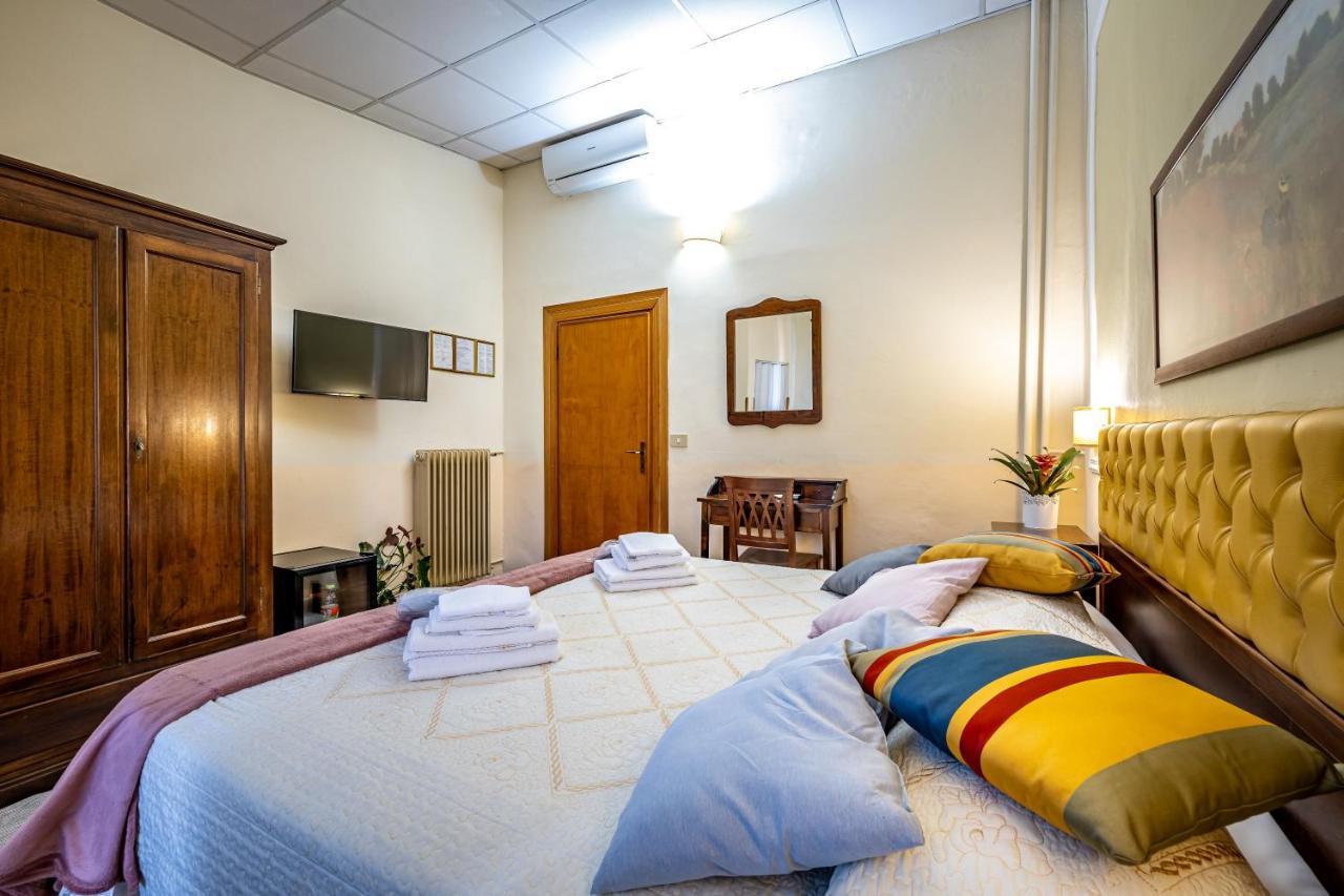 Hotel Minerva Пиза Экстерьер фото