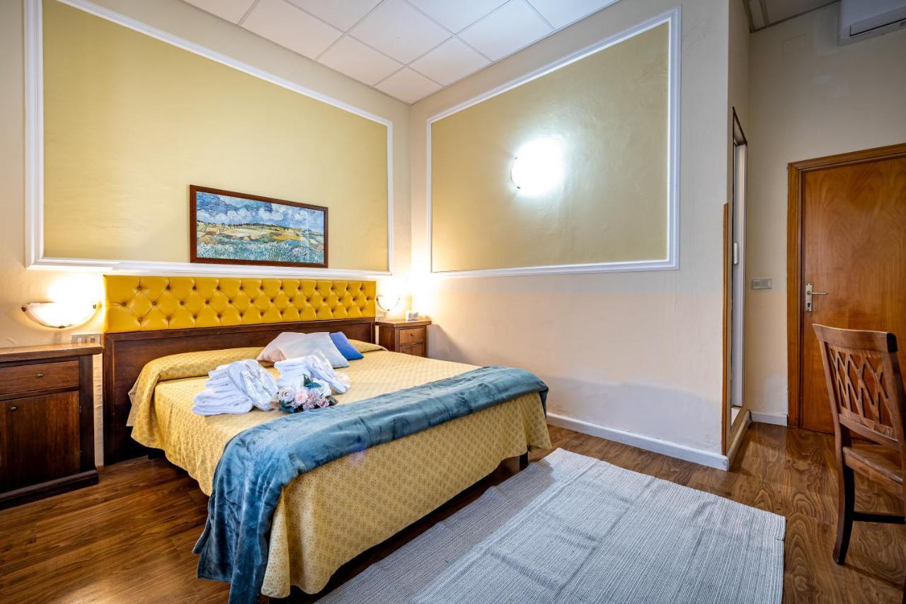 Hotel Minerva Пиза Экстерьер фото