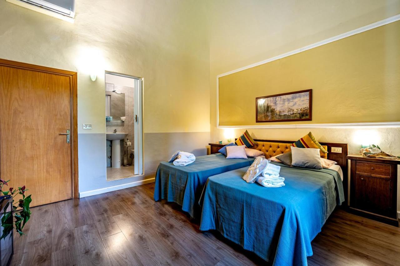 Hotel Minerva Пиза Экстерьер фото