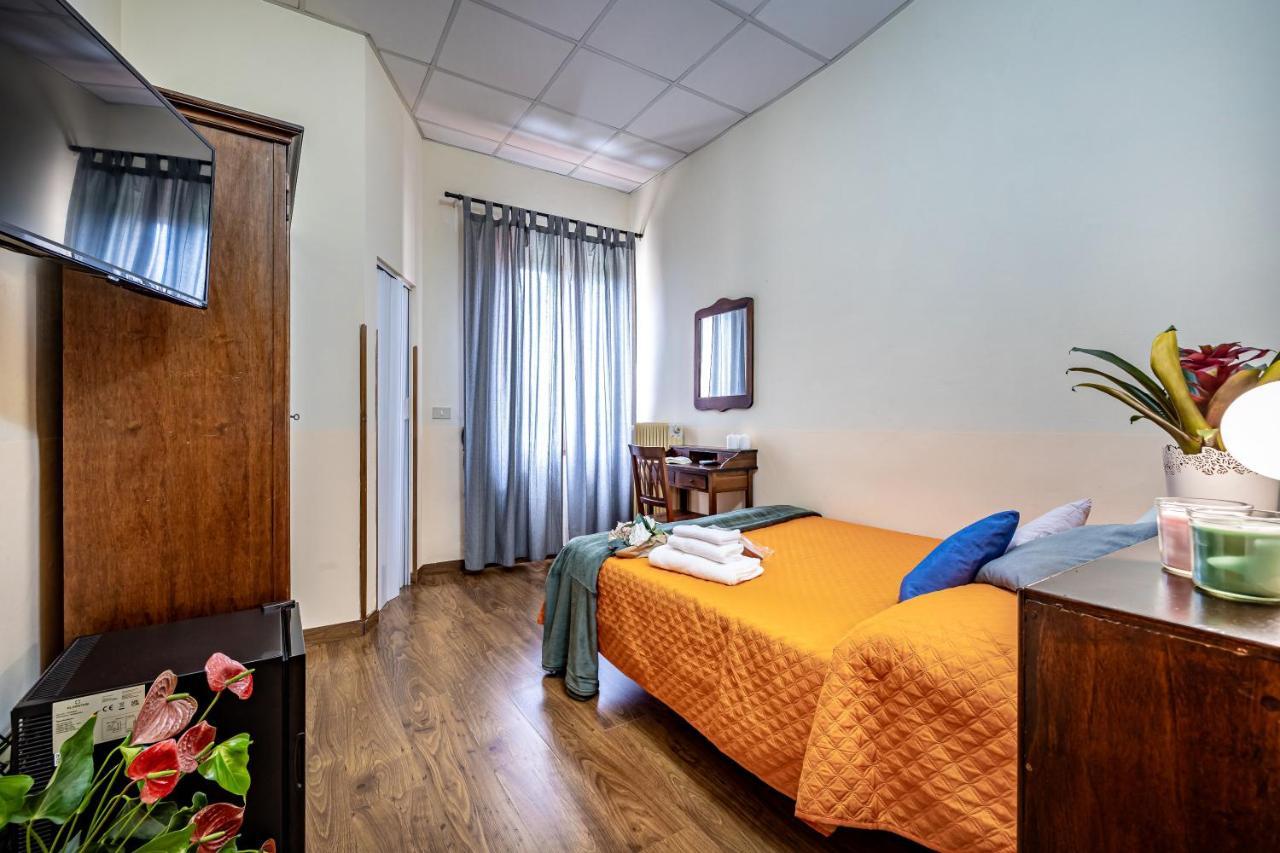 Hotel Minerva Пиза Экстерьер фото