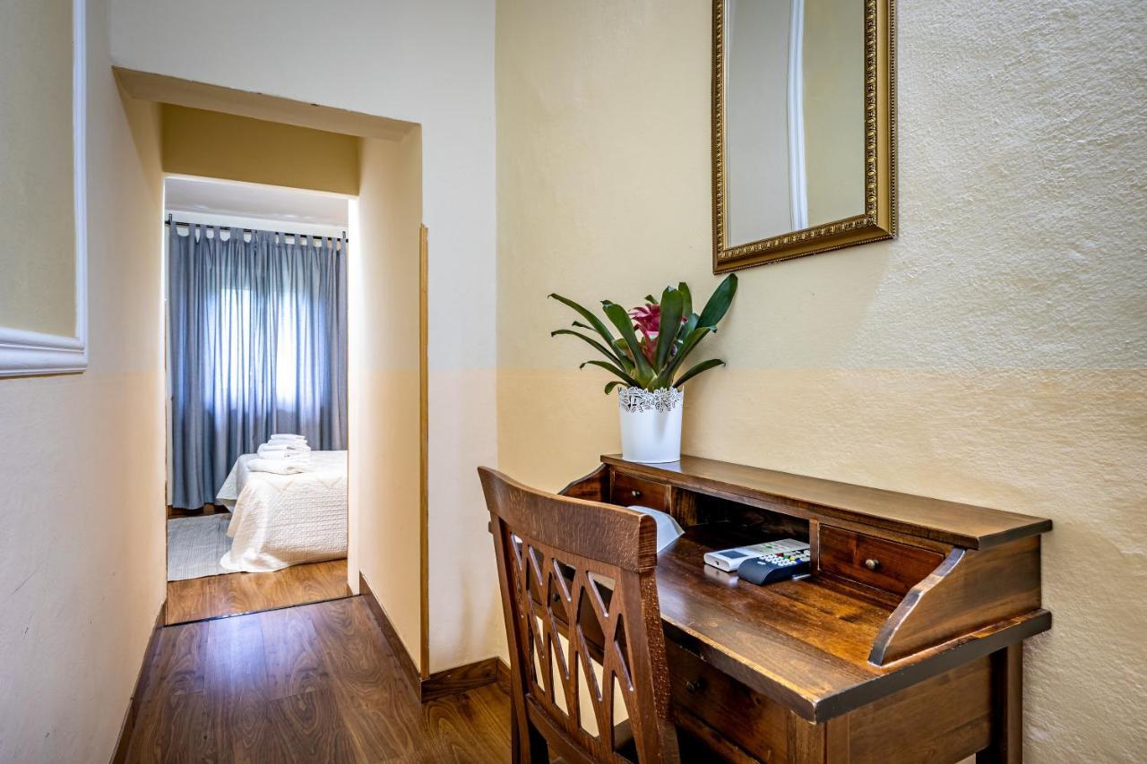 Hotel Minerva Пиза Экстерьер фото