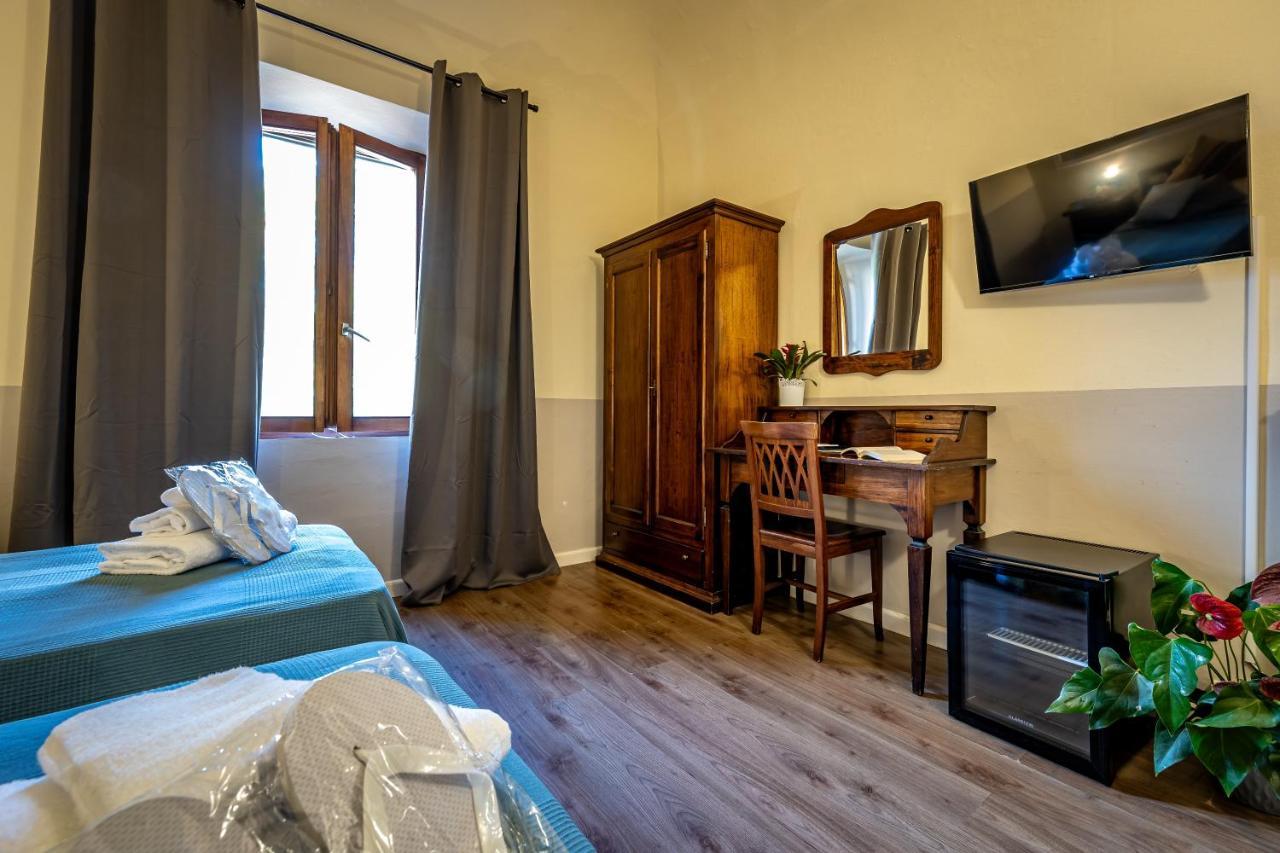 Hotel Minerva Пиза Экстерьер фото