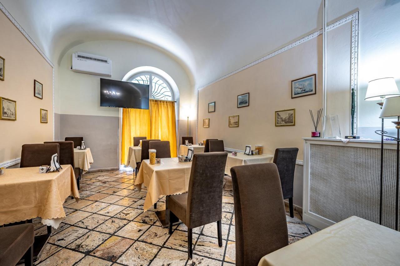 Hotel Minerva Пиза Экстерьер фото